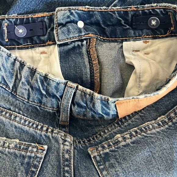 ZARA Collection Kids Girls Size 11-12 Medium Wash Wide Leg Jeans 5 Pocket Design - Picture 4 of 7